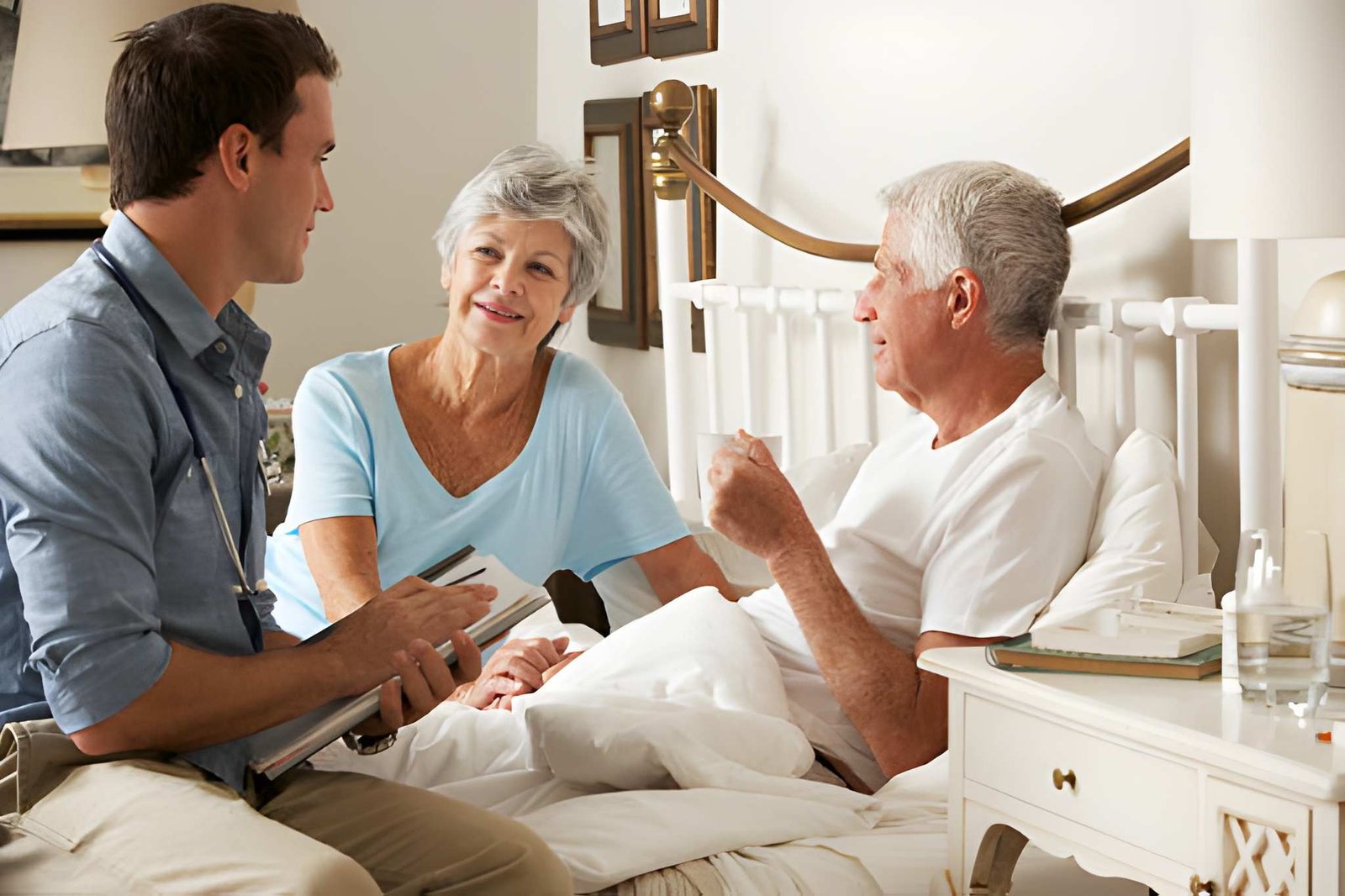 Home Care Supports Hospital Readmission Prevention for Seniors Home Care Supports Hospital Readmission Prevention for Seniors